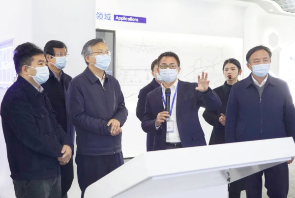 坚持创新驱动 抢抓先发优势丨湖南省常务副省长李殿勋调研中伟宁乡产业基地